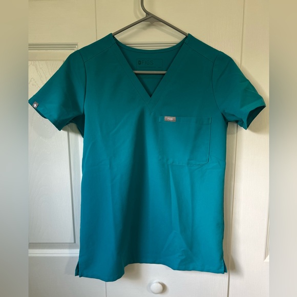 Gently Used Figs Scrub Set - Picture 2 of 6